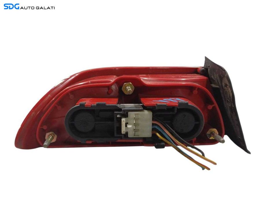 Stop Lampa Tripla Dreapta de pe Aripa Caroserie Alfa Romeo 156 1997 - 2007 Cod 60620136 [L6704]