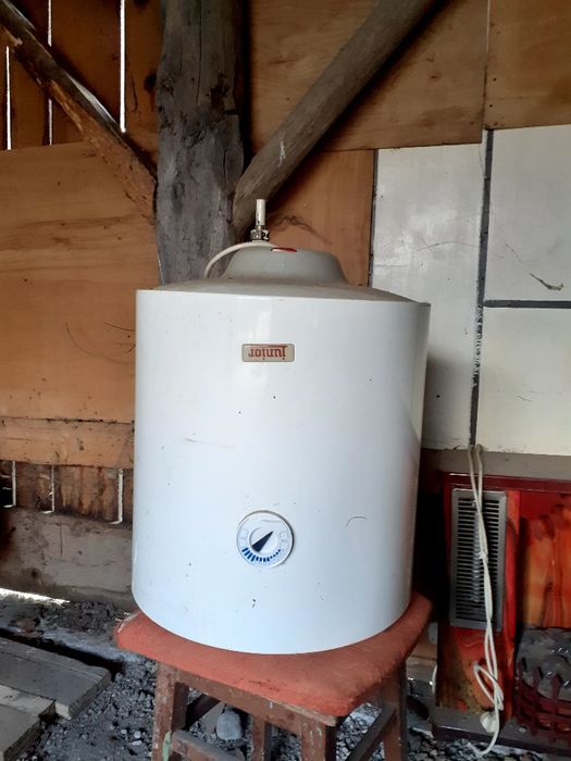 Boyler 50 l pe curent