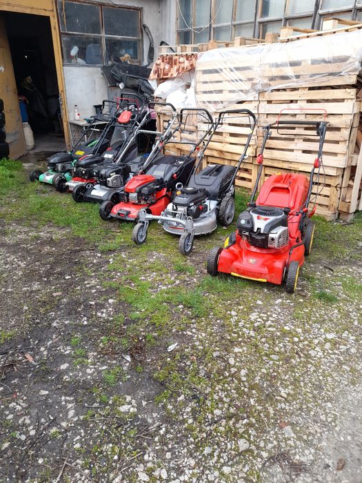 Бензинова самоходна косачка