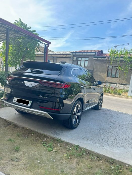 BYD Song Plus EV Champion 2023 — 2