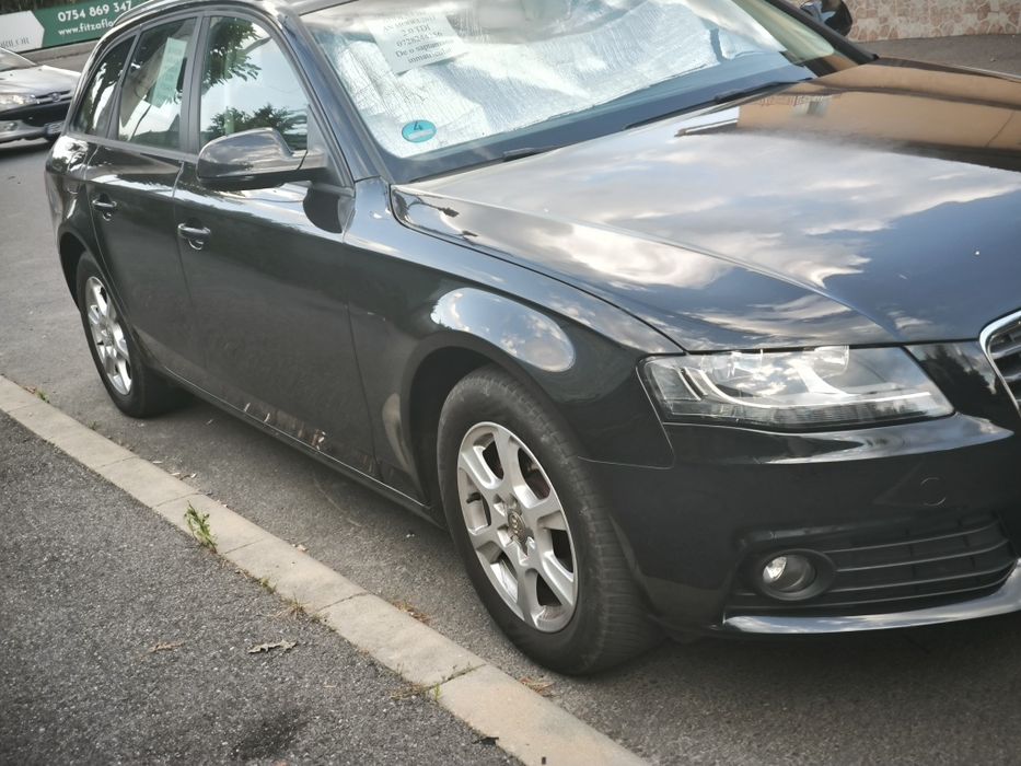 AUDI  A4 B8, AN MODEL 2011, 2.0 TDI 287569 KM