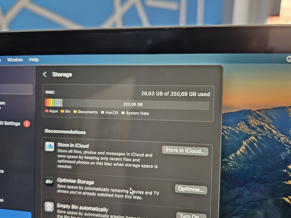 Macbook Pro 13, 16GB Ram 256GB SSD