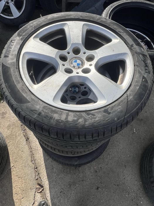 джанти 17-ки за BMW E60 E61 E90 с хубави летни гуми