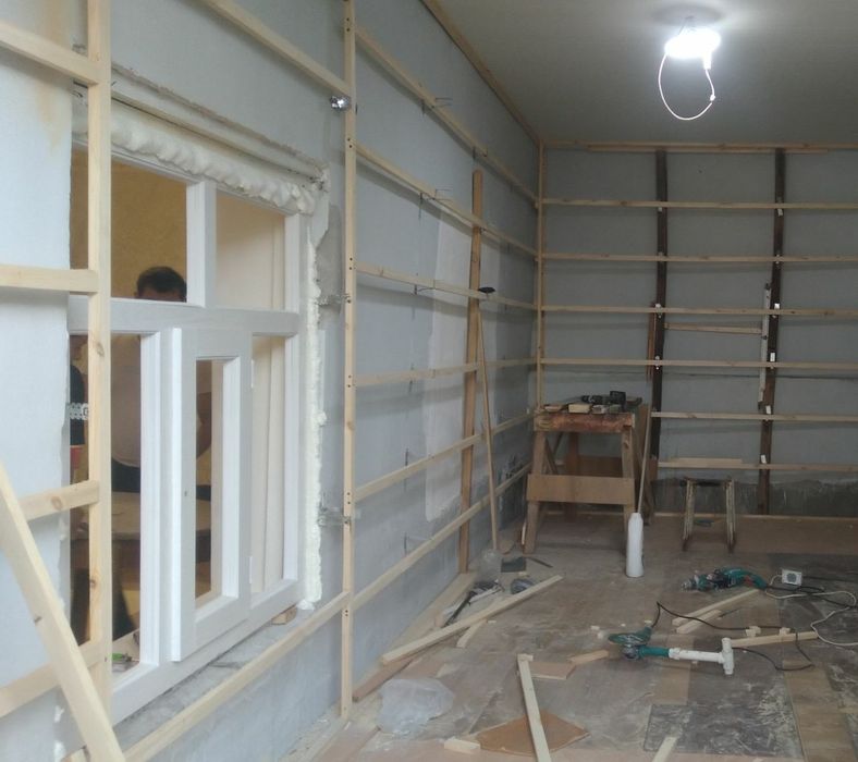 Плотник Пол Патолок Дуродгор Гипсакартон Пластик Декор Ламинат Стелаж