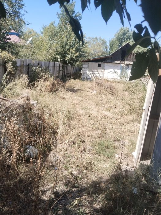 Продам дом,в центре рядом базар