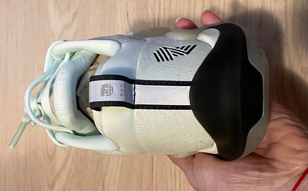 Adidasi RAD noi 37 doar probati marime mica