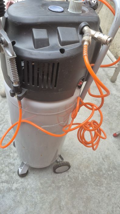 Compresor aer vertical 50l