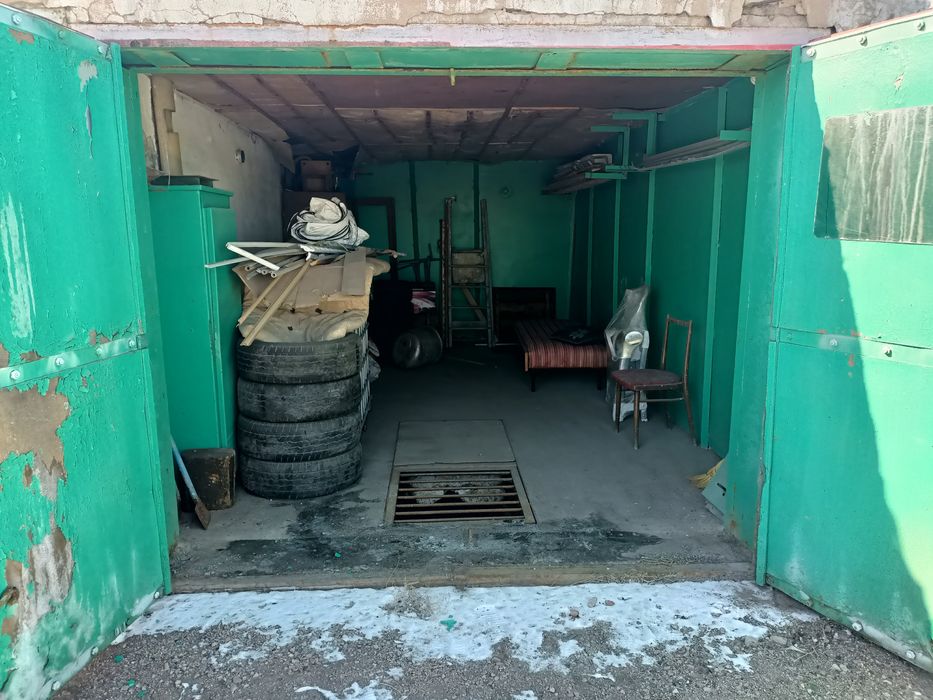 Продается гараж, торг