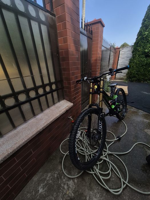 specialized demo 8