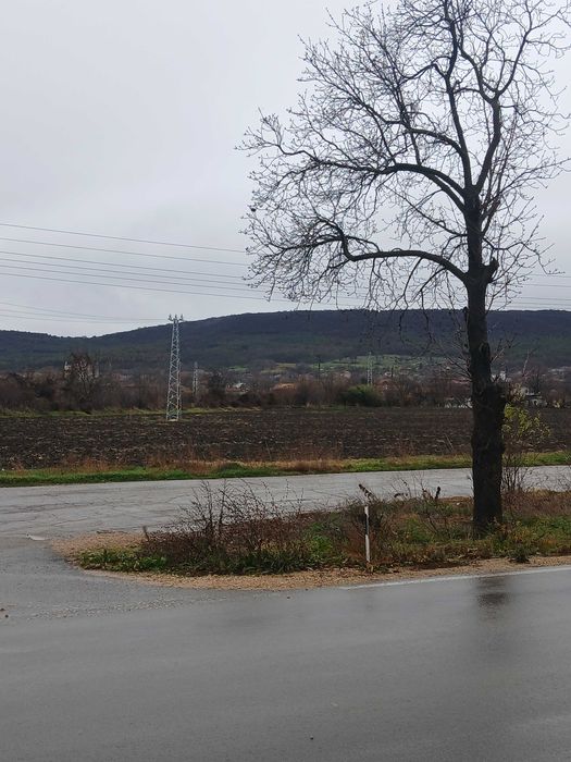 Парцел град Девня