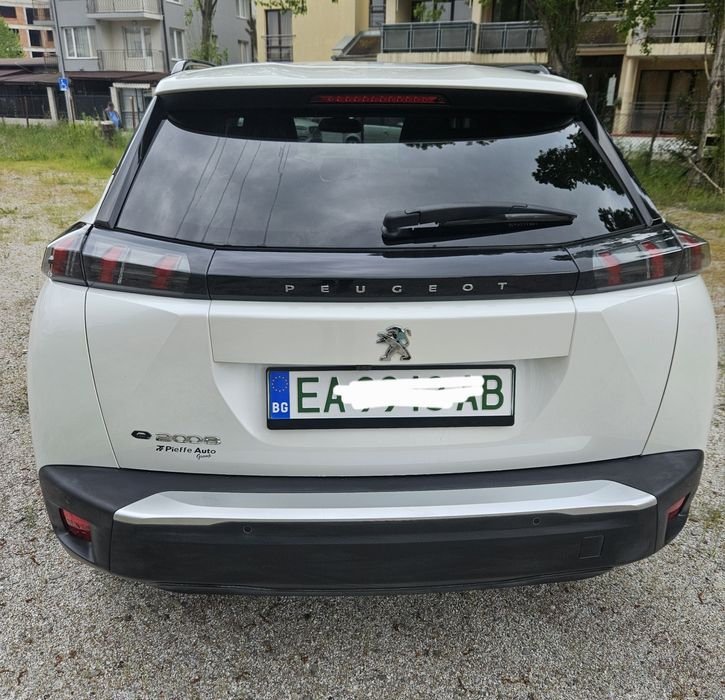 Peugeot e 2008 Allure