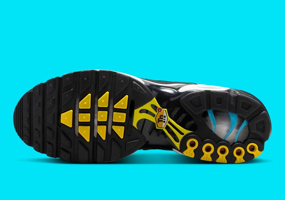 Маратонки Nike Air Max Plus