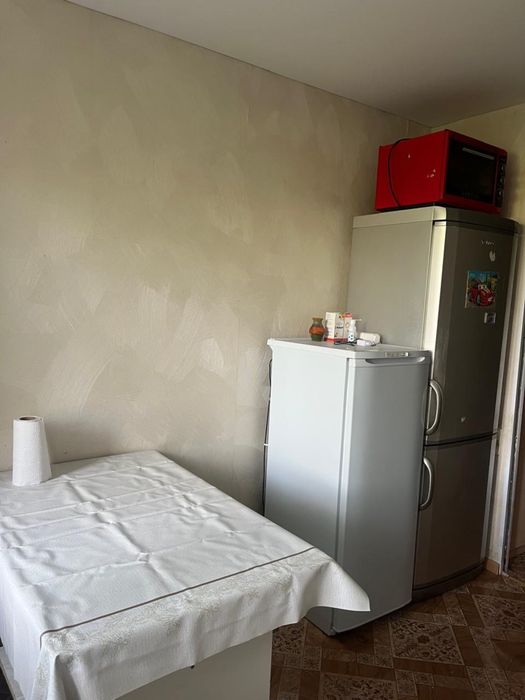 Продаю квартиру на Строителей 1