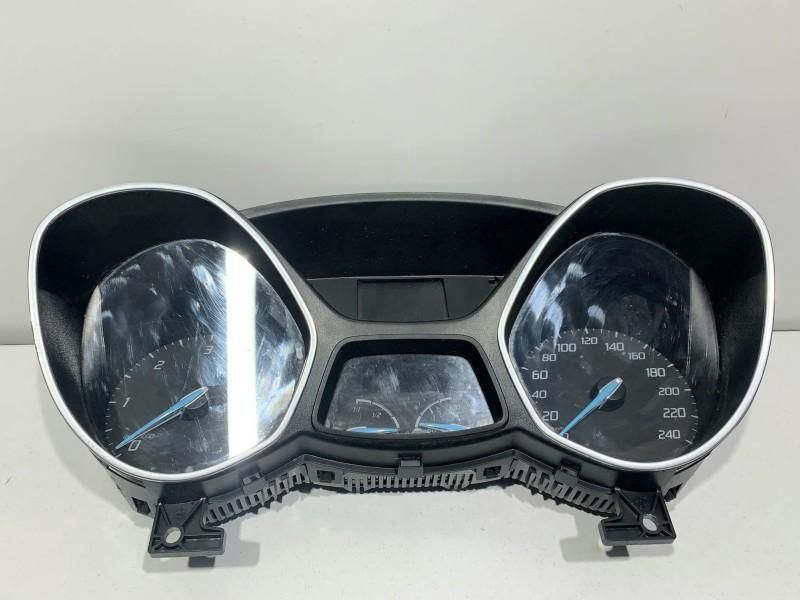 Ceasuri bord europa Ford Focus 3 BM5T-10849-CU 1.6 tdci cutie manuala