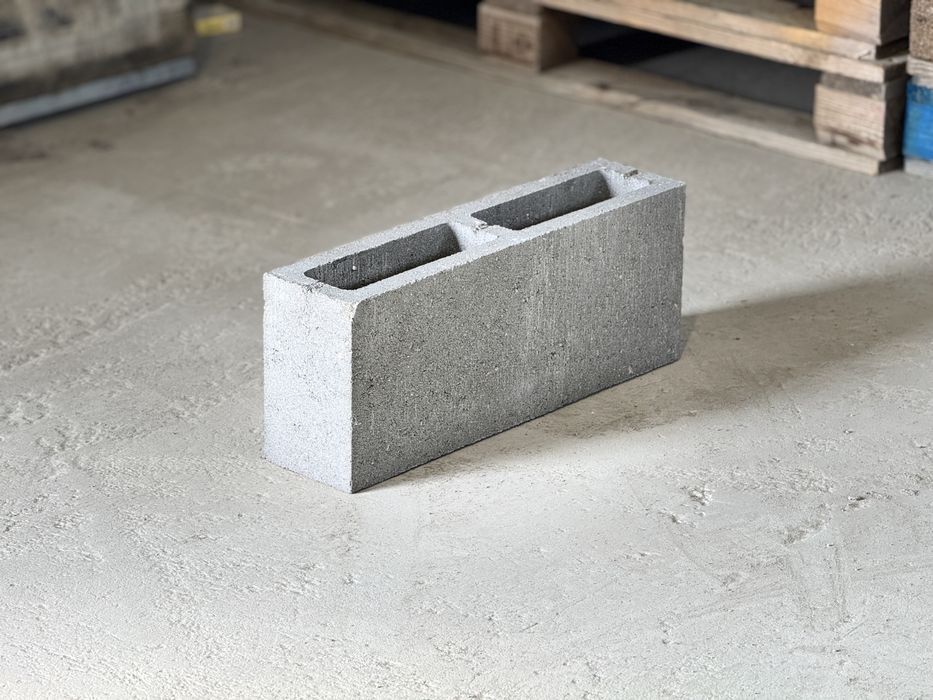 Boltari beton gard/fundatie vibropresati