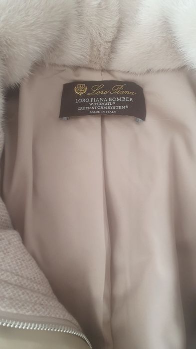 Продам зимнюю куртку