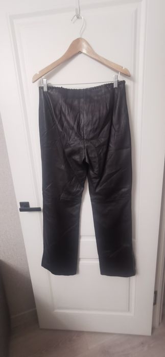 Escada брюки кожаные