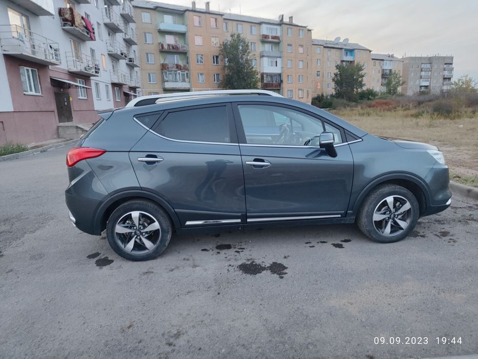 Продам автомобиль JAC S3