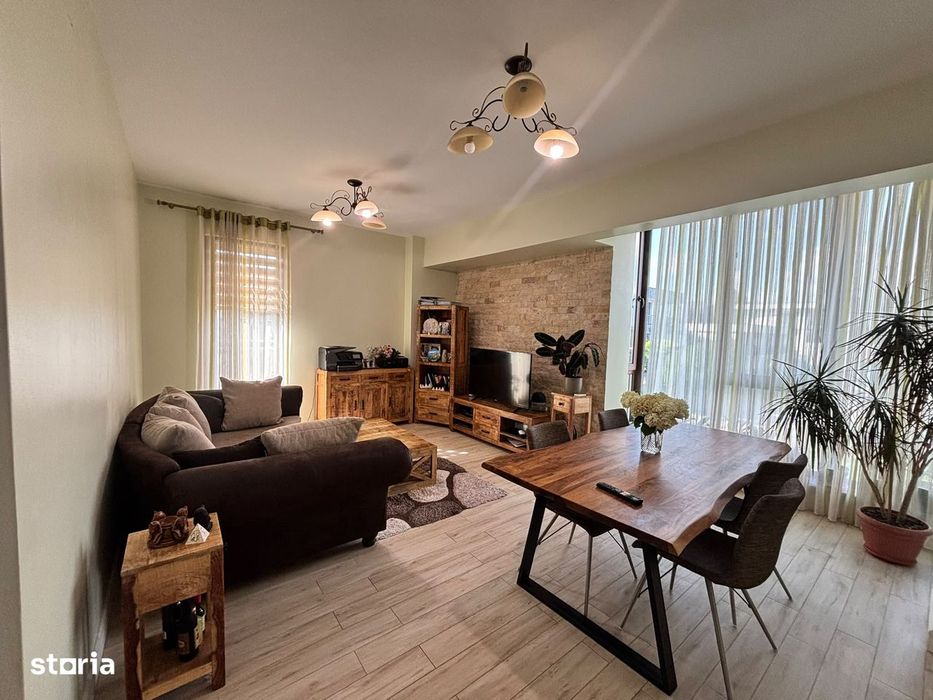 Apartament Spatios 2 Camere - 68mp - Hlincea - Etaj Intermediar