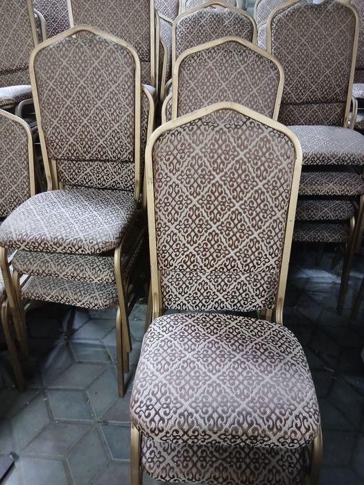 Продается стулья! Отличного качество!