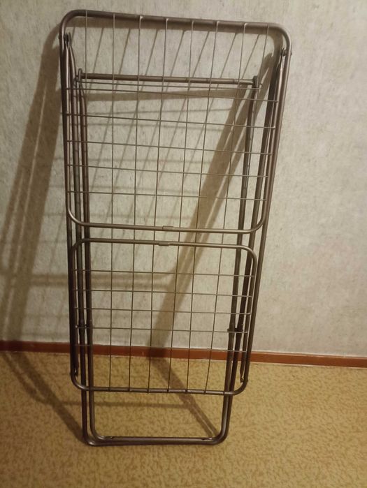Продам сушилку для белья