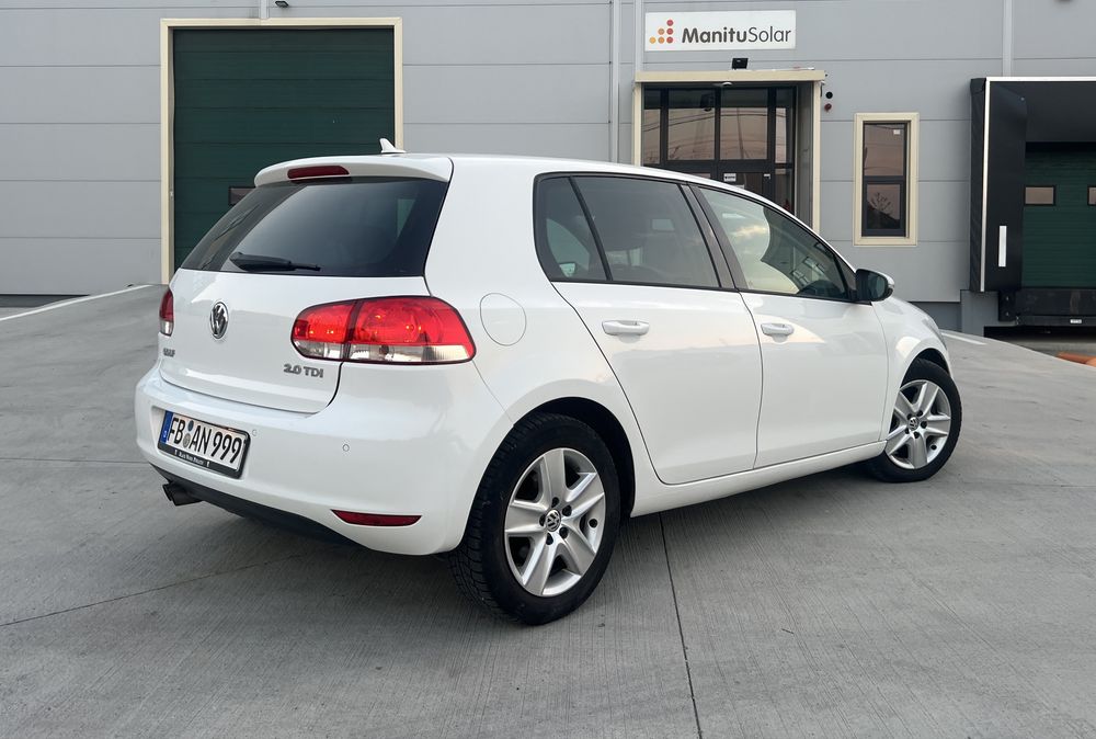 VOLKSWAGEN Golf 2010 — imagine 4