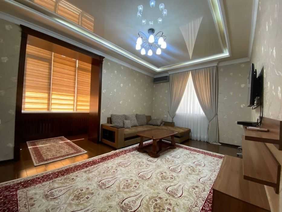 ул.Нукусская  2/8/8  новостройка от Габус  69м²