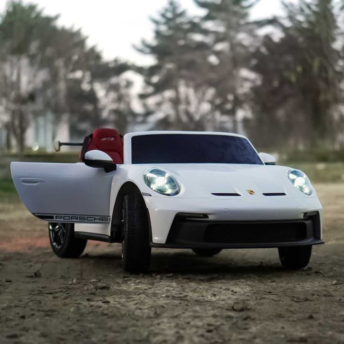 Masinuta electrica pentru 2 copii Porsche 911 GT3 320W, 24V 14Ah White