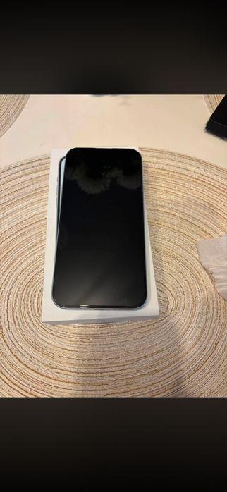 iPhone 15 plus albastru