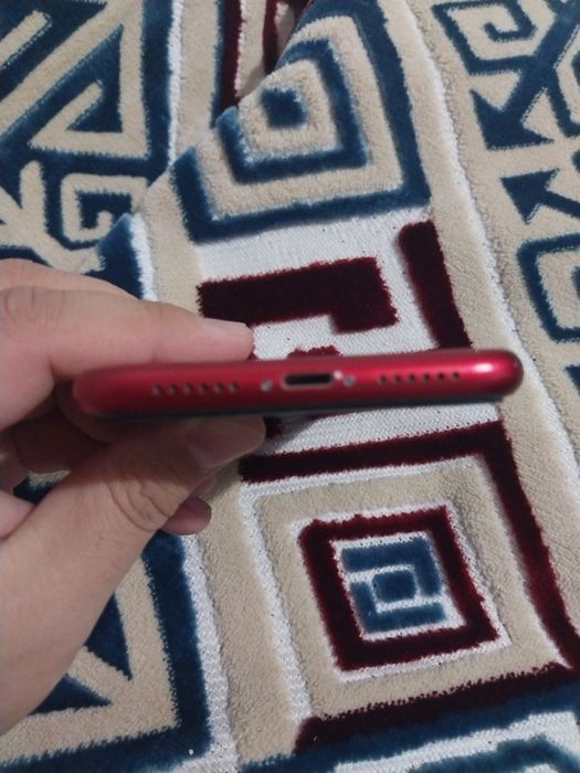 Продается iPhone xr