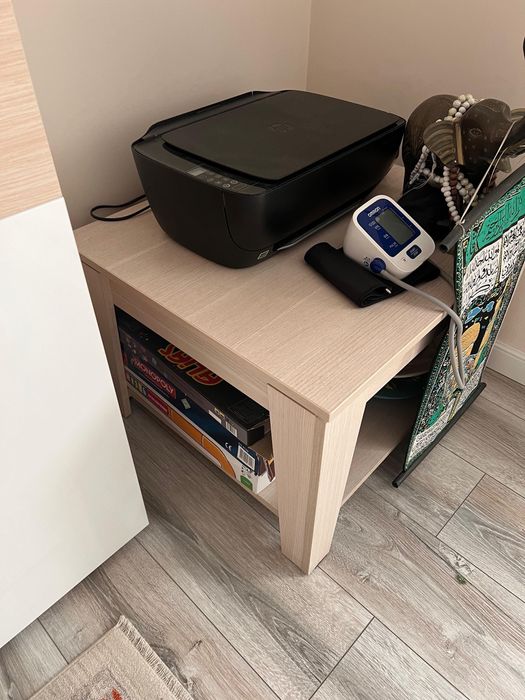 Журнальный столик