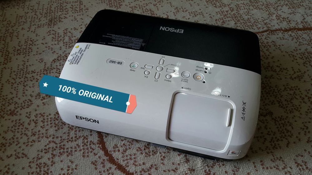 Firminniy EPSON { Проектор } Proektor. 100% ORIGINAL.