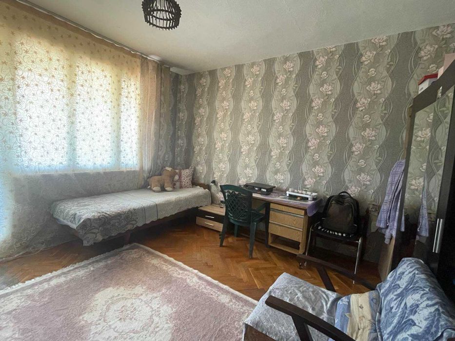 Дава се под наем Тристаен апартамент в с. Гара Елин Пелин, Област София-област - 87 кв.м за 110000 € - Снимка #6