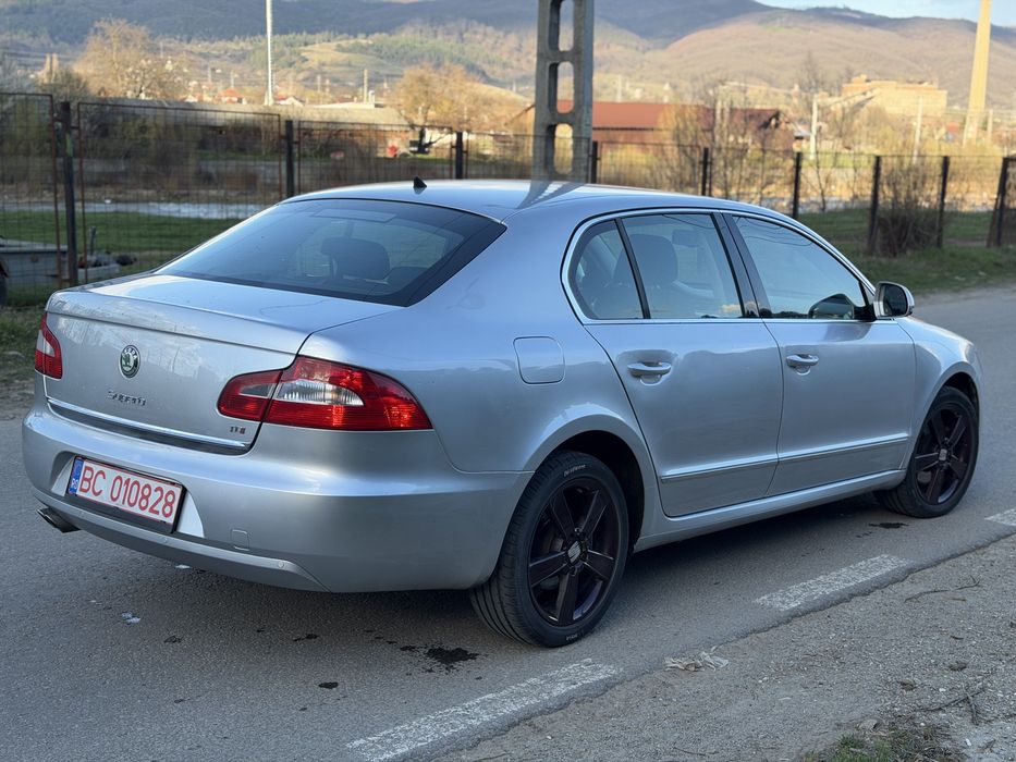 Skoda Superb “ 2.0 tdi “ 2009 “ Automat