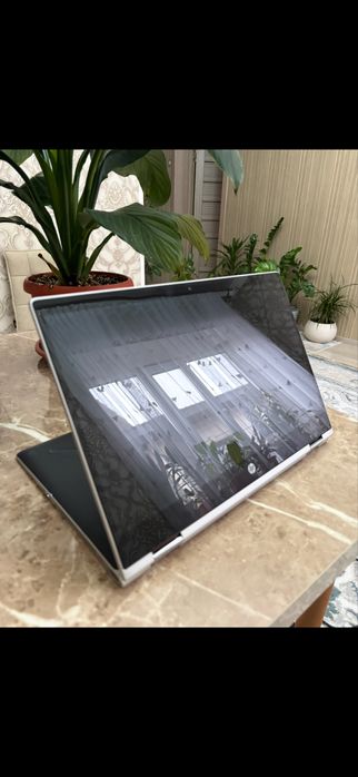Ноутбук HP трансформер