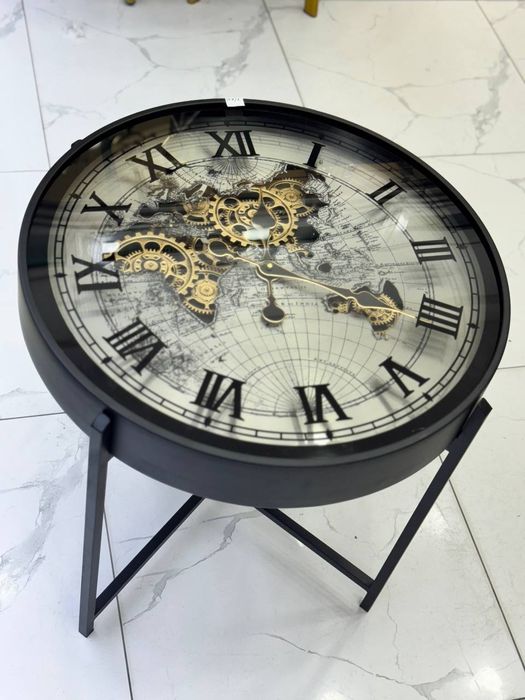 Часы журнальный столик люксовые падароки  серьёзно людей