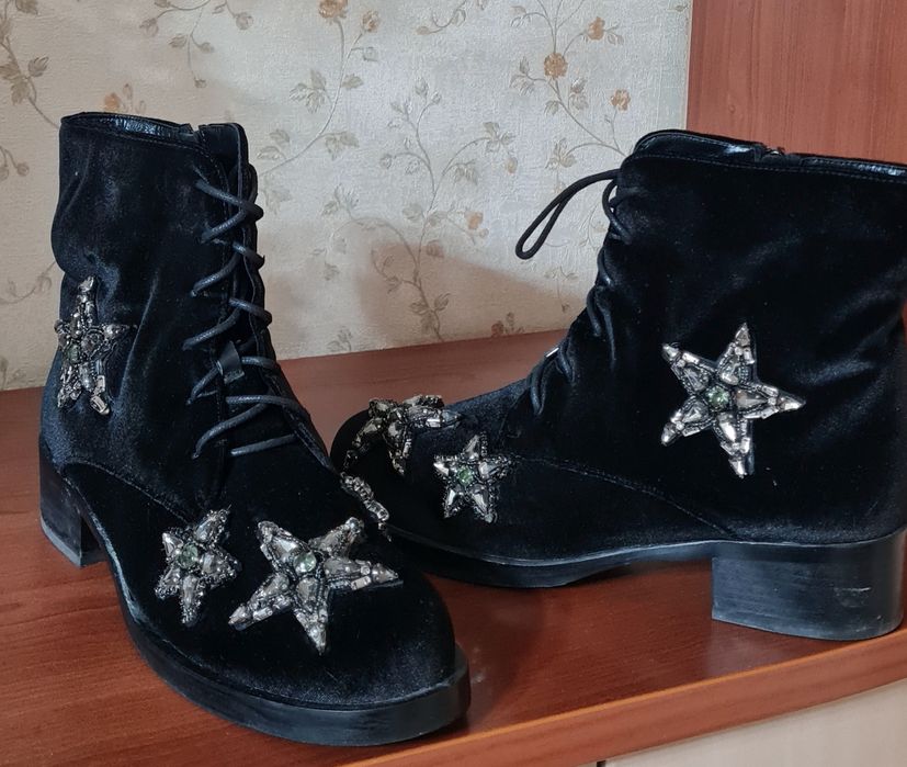 Продам шикарные весенние ботинки Италия