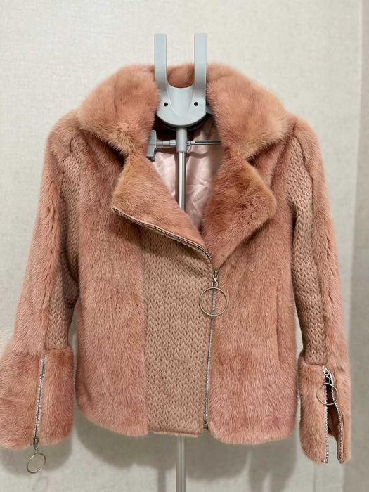 Продам зимние вещи