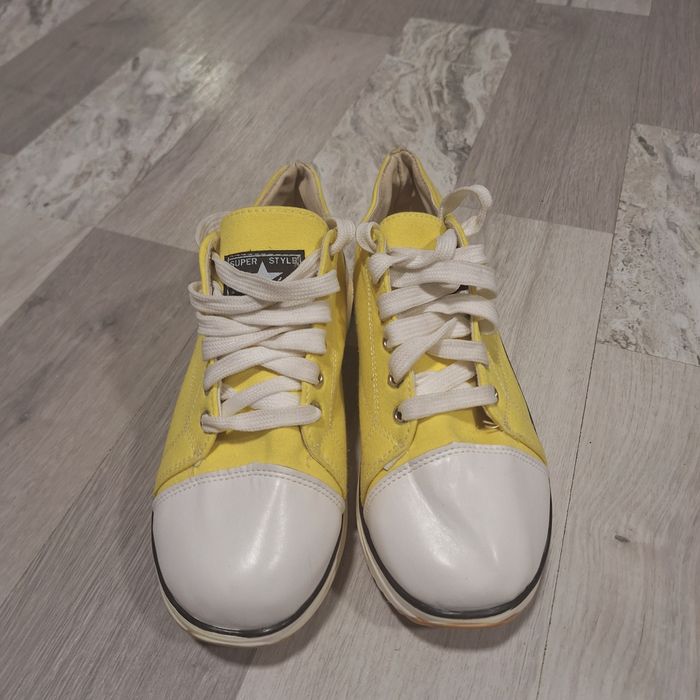 Teniși galbeni Fashion Clasic nr 40