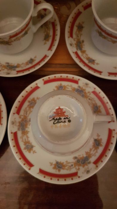 Чаши за кафе-ретро