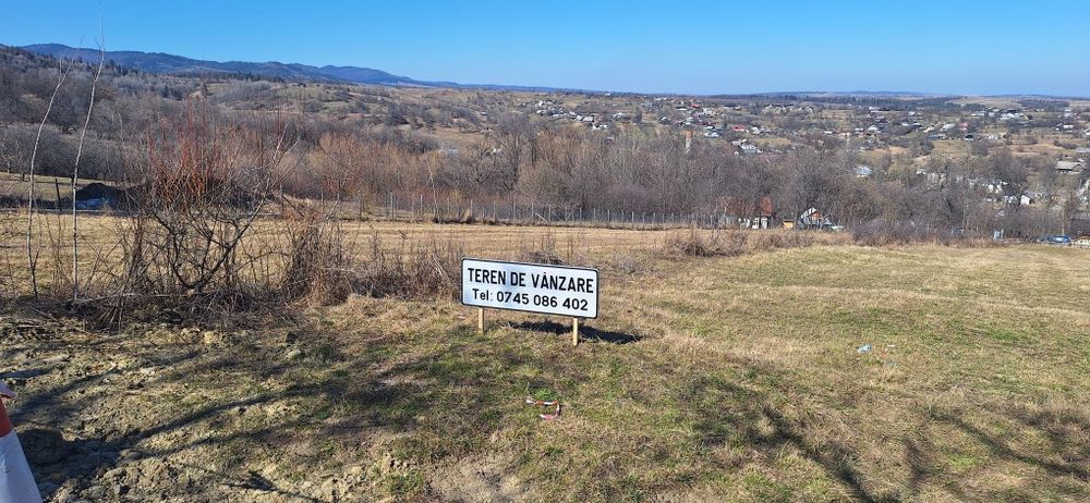 Teren Cacica, 1606 mp,intravilan,cu utilități