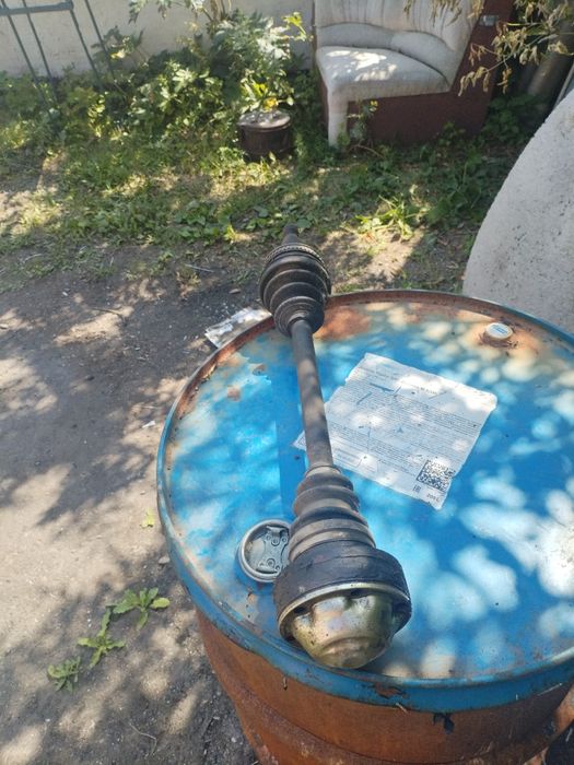 Привода задние на Тойота Марк2