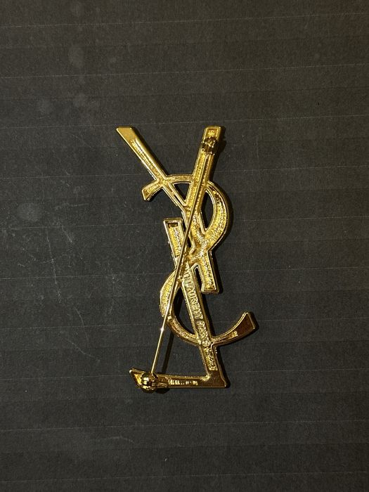 Brosa inscriptionata