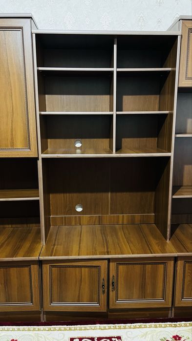 Продаётся стенка в хорошем состоянии