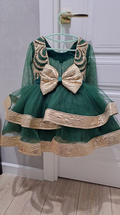 Платье нарядное детское