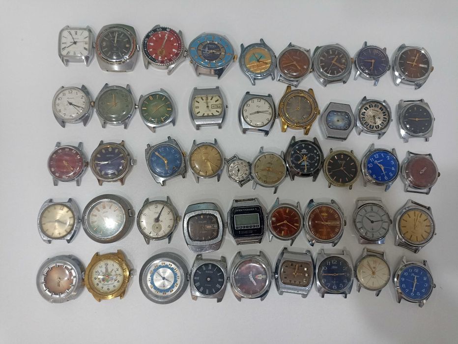 Продам часы ( на запчасти )