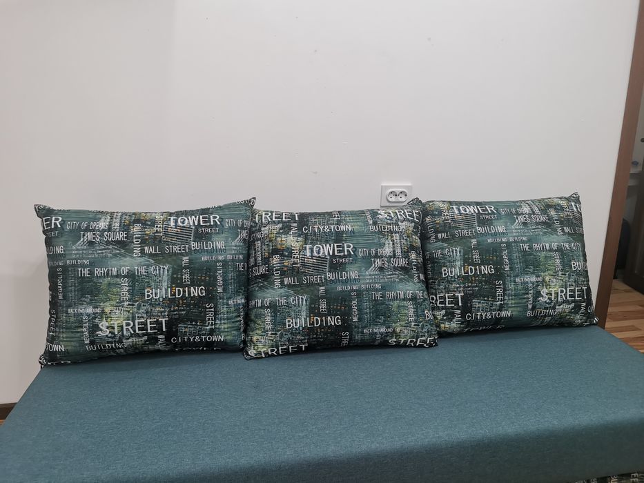 Продаю диванные подушки