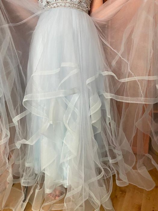 Продам шикарное вечернее платье