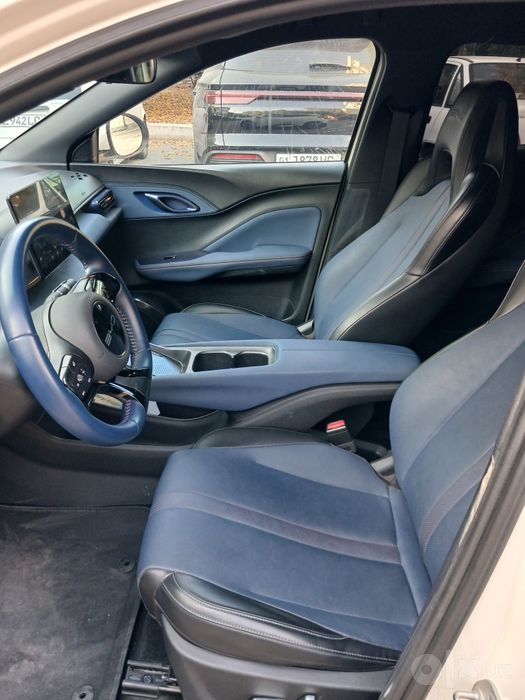 BYD. Сигул. 400 тали. 2023 йил. 37000 пробэг. 96 йомст. Краска  тоза.