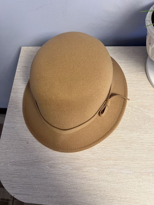 Продам шапку женскую